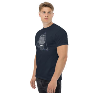 Sigmund Freud T-Shirt, 100% cotton μπλουζάκι με ψυχεδελική διάθεση για τον γνωστό ψυχολόγο Σίγκμουντ Φρόυντ, πατέρα της ψυχανάλυσης.