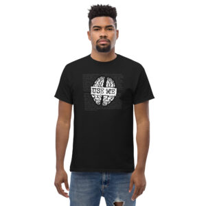 Use Me Brain T-Shirt, 100% cotton μπλουζάκι με την ετυμολογία του εγκεφάλου και ατάκα που λέει ο εγκέφαλος "Use Me".