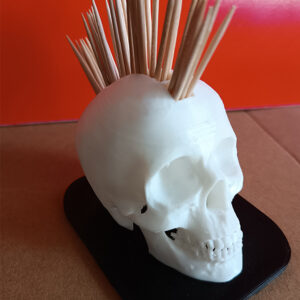 Punk Skull θήκη για οδοντογλυφίδες, 3D Printed διακοσμητικό για την κουζίνα, για να βάζεις τις οδοντογλυφίδες. Σε σχήμα κρανίου που όταν είναι γεμάτο έχει μοϊκάνα.