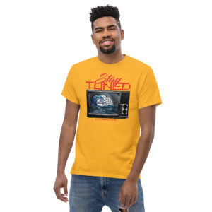 Stay Tuned T-Shirt, 100% cotton μπλουζάκι ενάντια στην προπαγάνδα της τηλεόρασης.