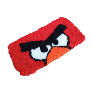 Angry Birds Mini Rug χειροποίητο, κεντημένο στο χέρι με την τεχνική του punch needle. Εμπνευσμένο από το ομώνυμο video game με τα Angry Birds.