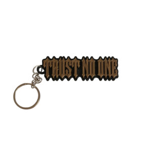Trust No One Μπρελόκ. 3D Printed Keychain με την ατάκα "Trust No One".